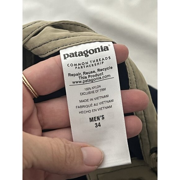 Patagonia Men’s Wavefarer Board Shorts Size 34 Navy Blue/Tan Camo Waist - Picture 9 of 13